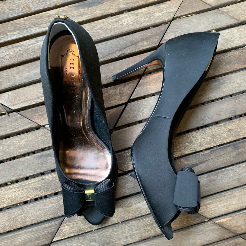 Black Peep Toe Heel